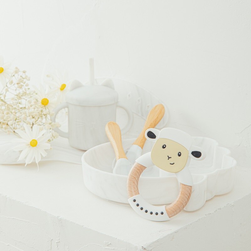 Baby Sheep Silicone Tableware Set – 7-Piece Bamboo & Silicone Gift Box