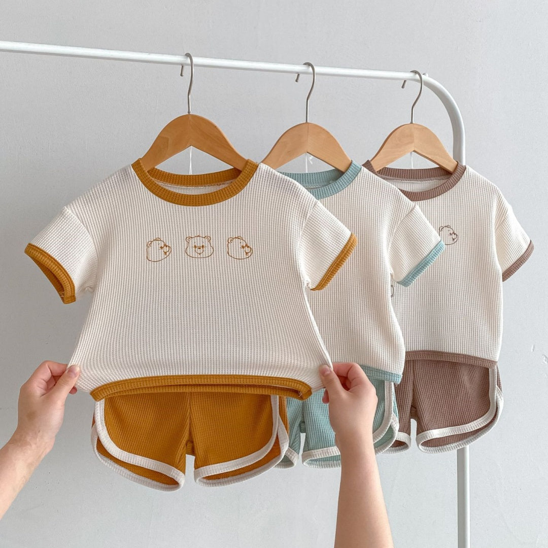 Baby Waffle Bear 2-Piece Set – Cotton Summer Outfit for Infants & Toddlers